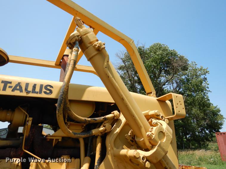 image for item DE1765 1981 Fiat-Allis 16B dozer