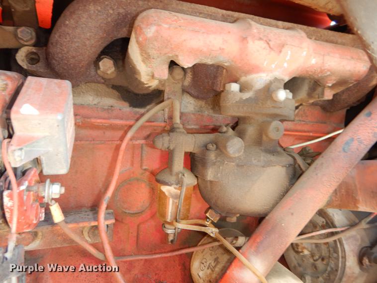 image for item DE1766 Ditch Witch R65 trencher