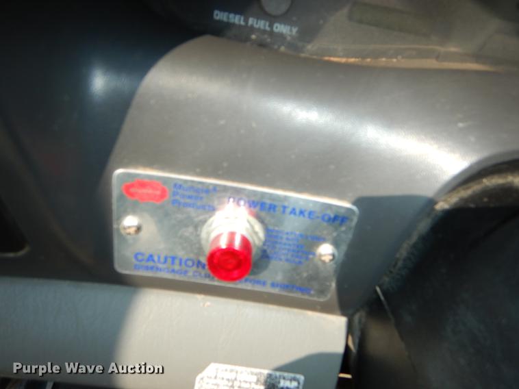 image for item DE1797 2002 Ford F550 Super Duty XL bucket truck