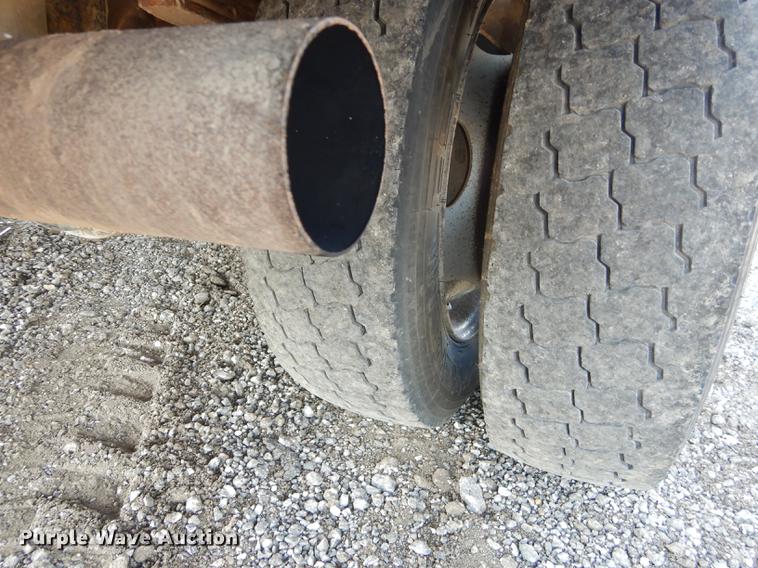 image for item DE1797 2002 Ford F550 Super Duty XL bucket truck