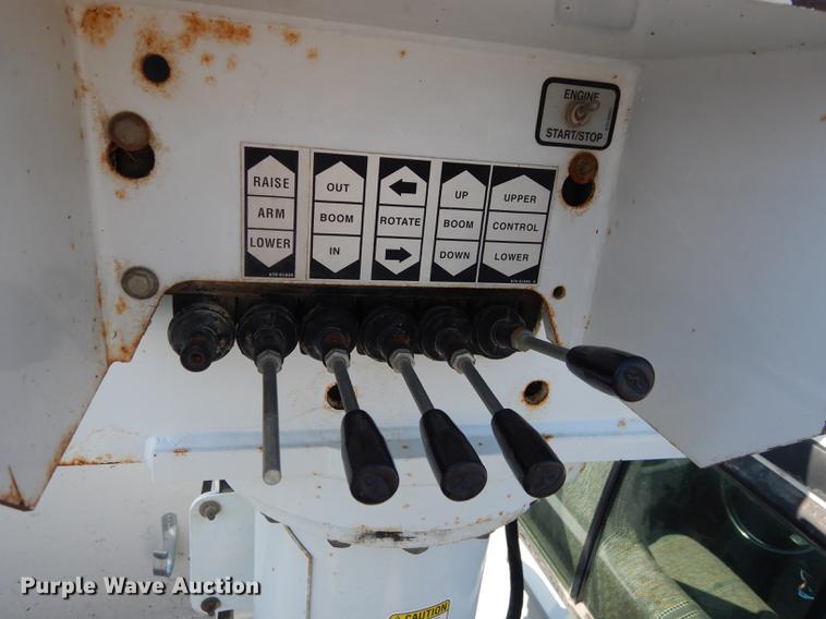 image for item DE1797 2002 Ford F550 Super Duty XL bucket truck