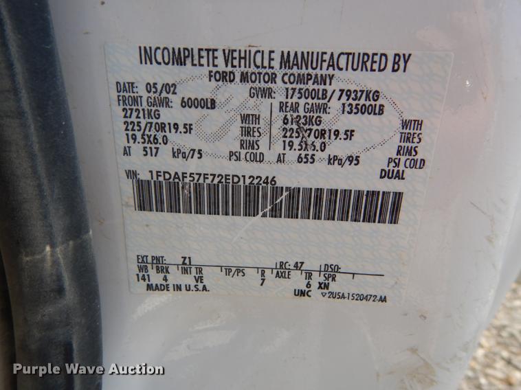 image for item DE1797 2002 Ford F550 Super Duty XL bucket truck