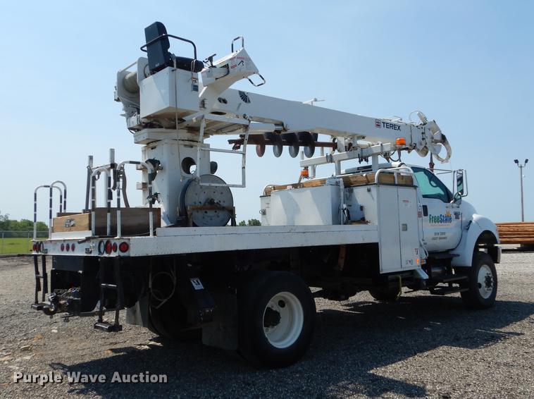 image for item DE1799 2008 Ford F750 Super Duty XL digger derrick truck