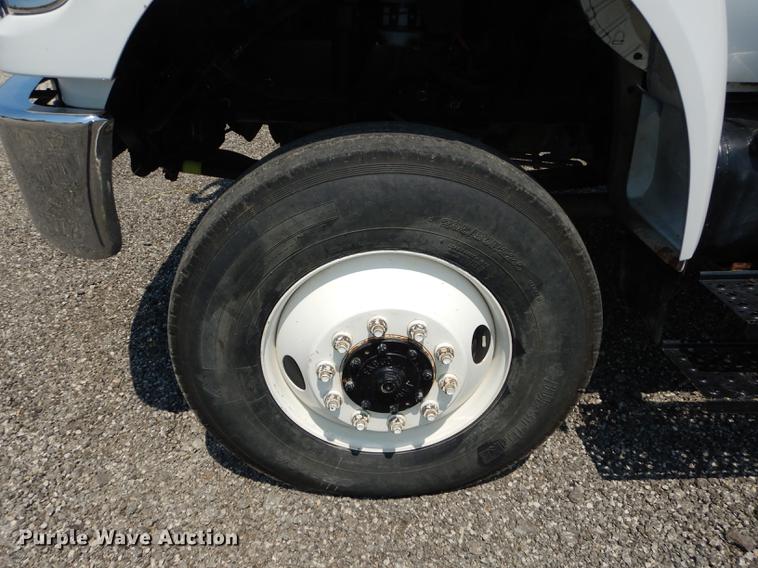 image for item DE1799 2008 Ford F750 Super Duty XL digger derrick truck