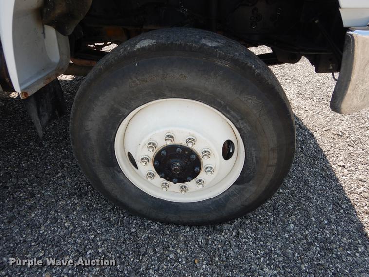 image for item DE1799 2008 Ford F750 Super Duty XL digger derrick truck