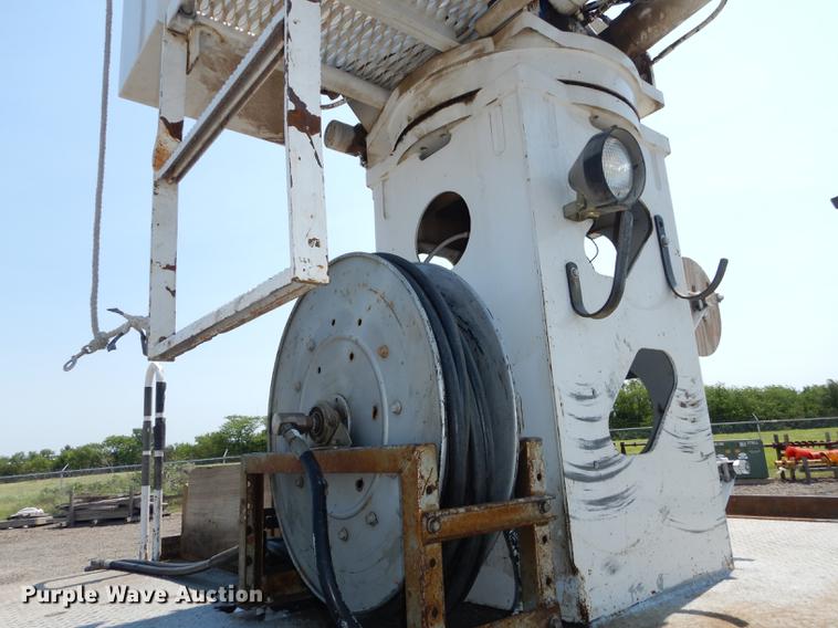 image for item DE1799 2008 Ford F750 Super Duty XL digger derrick truck