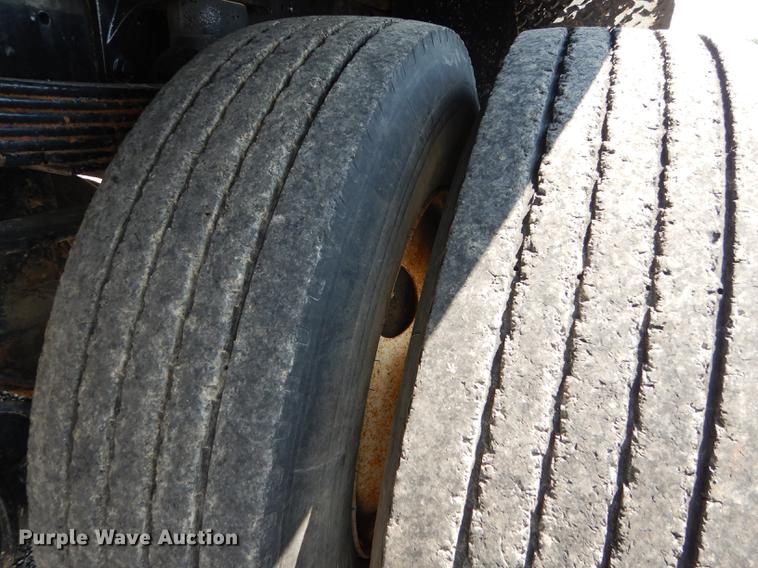 image for item DE1799 2008 Ford F750 Super Duty XL digger derrick truck