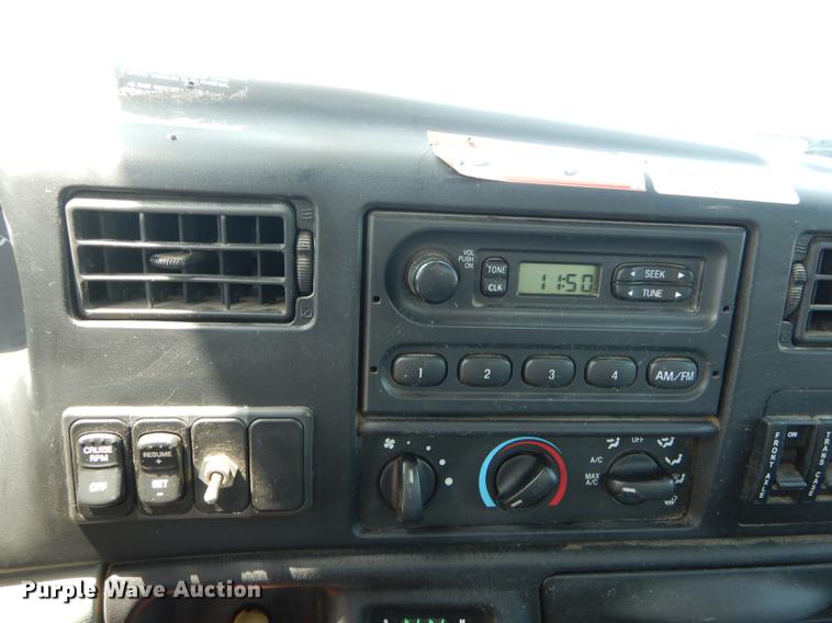 image for item DE1799 2008 Ford F750 Super Duty XL digger derrick truck