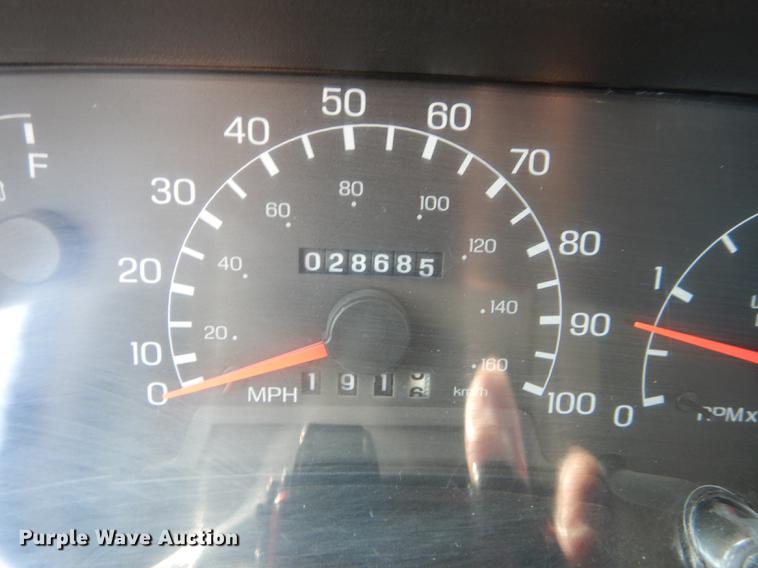 image for item DE1799 2008 Ford F750 Super Duty XL digger derrick truck