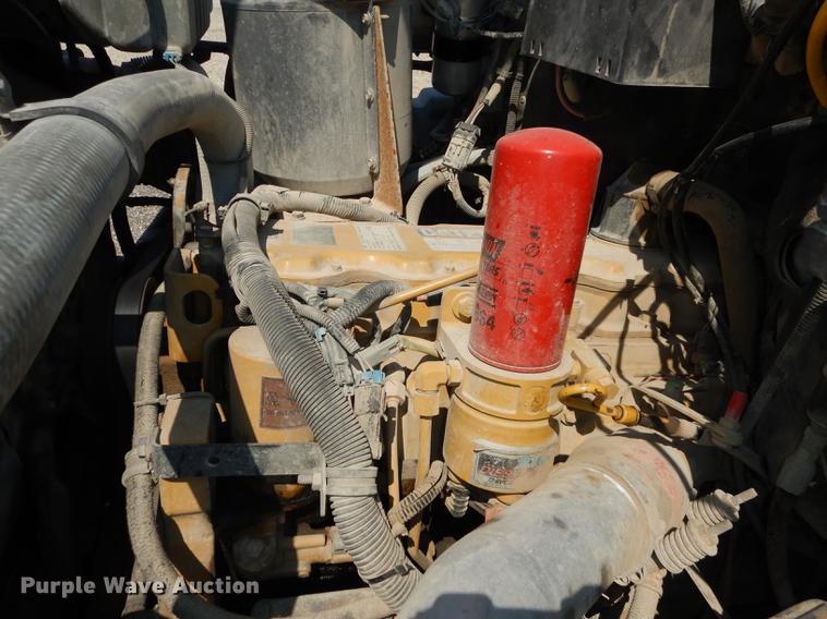 image for item DE1800 1999 GMC C7500 bucket truck