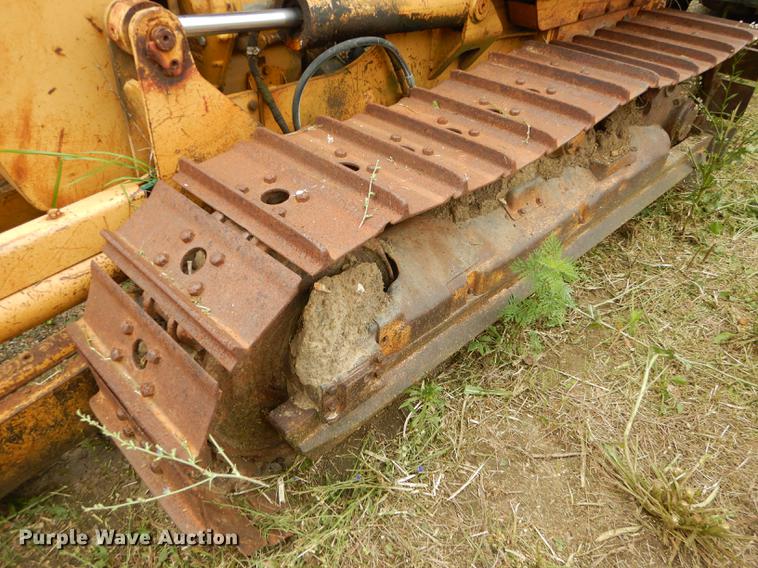 image for item DE1809 Caterpillar D3 dozer