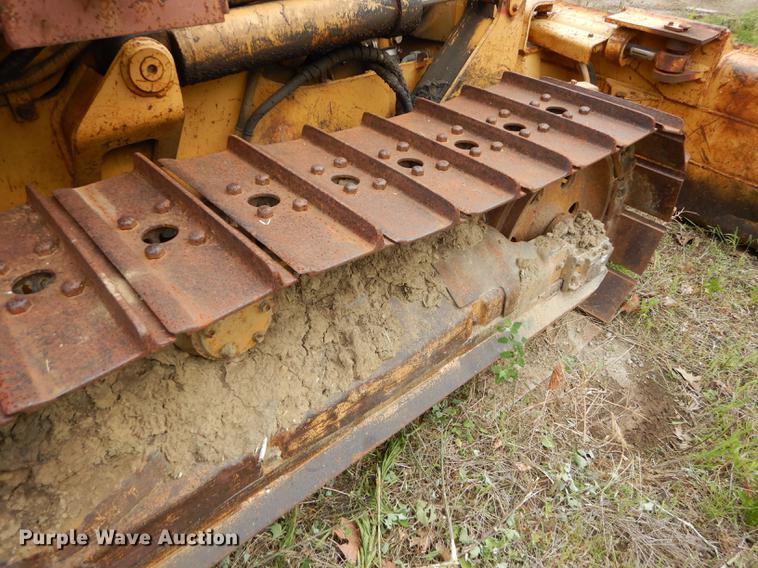 image for item DE1809 Caterpillar D3 dozer