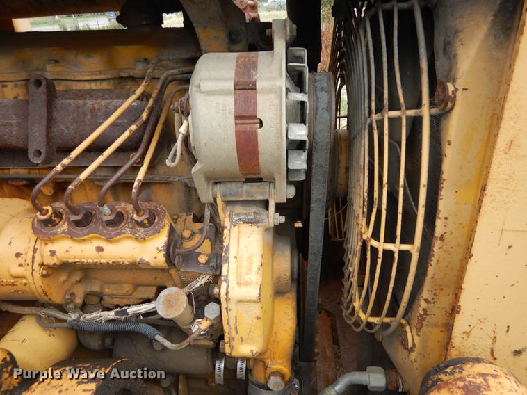 image for item DE1809 Caterpillar D3 dozer