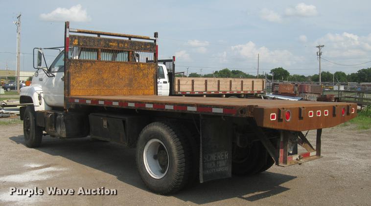 image for item DE2952 1992 GMC TopKick 6500 flat dump bed truck