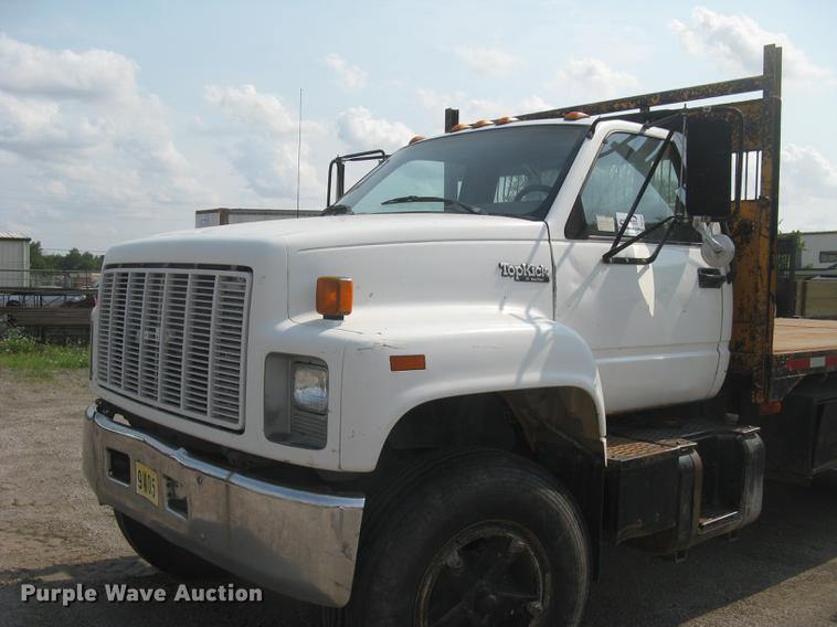 image for item DE2952 1992 GMC TopKick 6500 flat dump bed truck