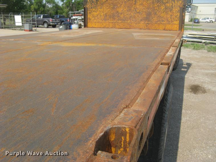 image for item DE2952 1992 GMC TopKick 6500 flat dump bed truck