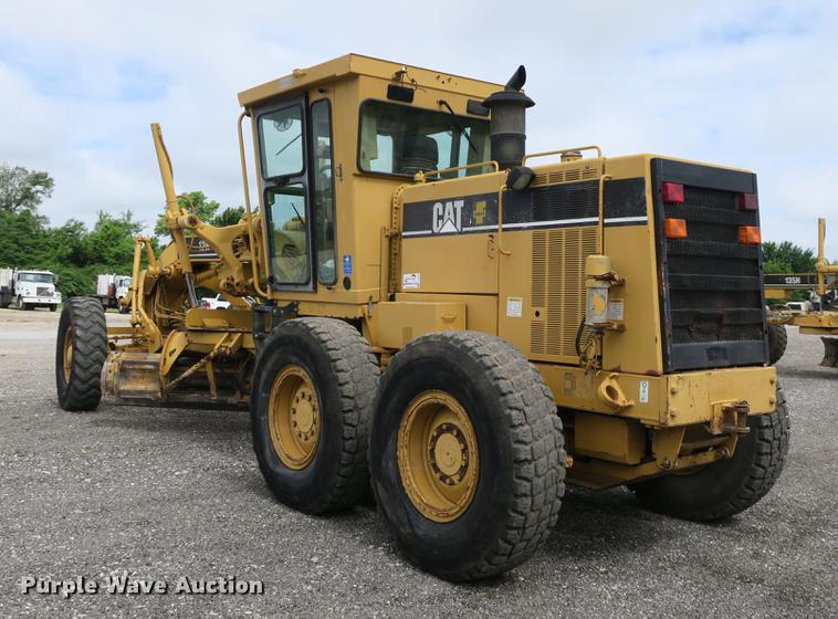 image for item DE3753 1999 Caterpillar 12H motor grader