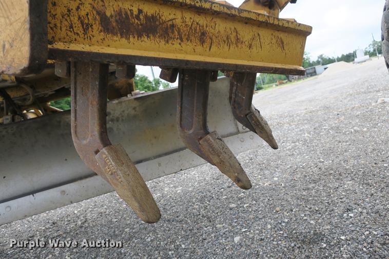 image for item DE3753 1999 Caterpillar 12H motor grader