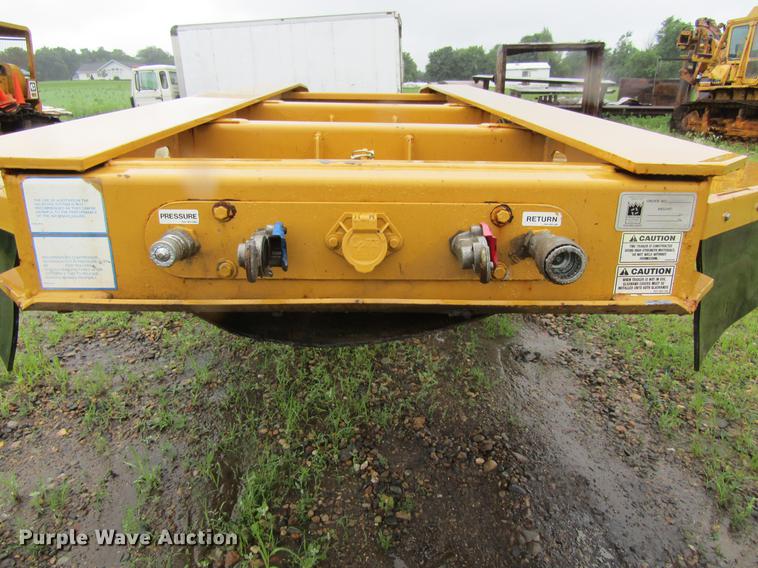 image for item DF3816 1997 Trail King TK80HDG463 lowboy equipment trailer