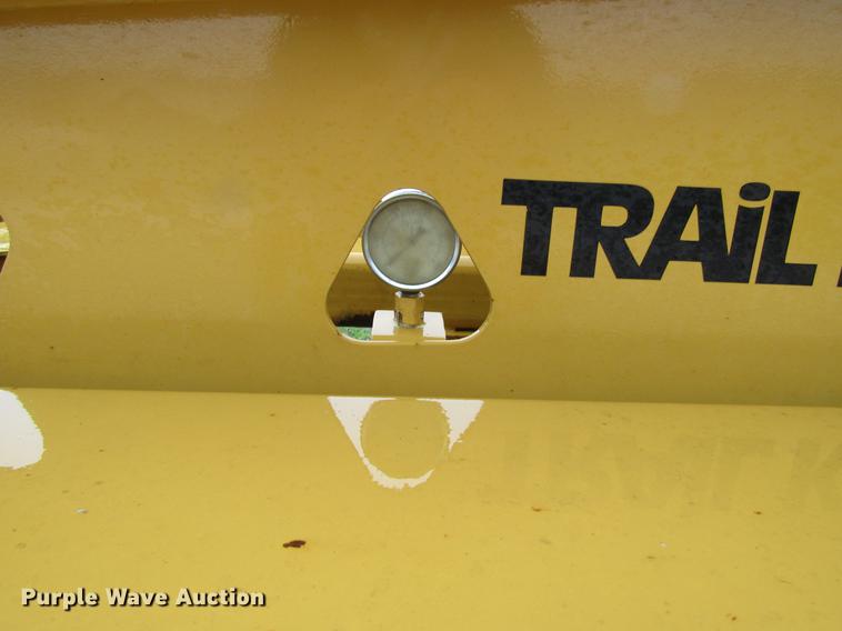 image for item DF3816 1997 Trail King TK80HDG463 lowboy equipment trailer