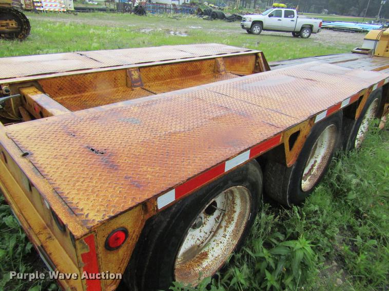 image for item DF3816 1997 Trail King TK80HDG463 lowboy equipment trailer