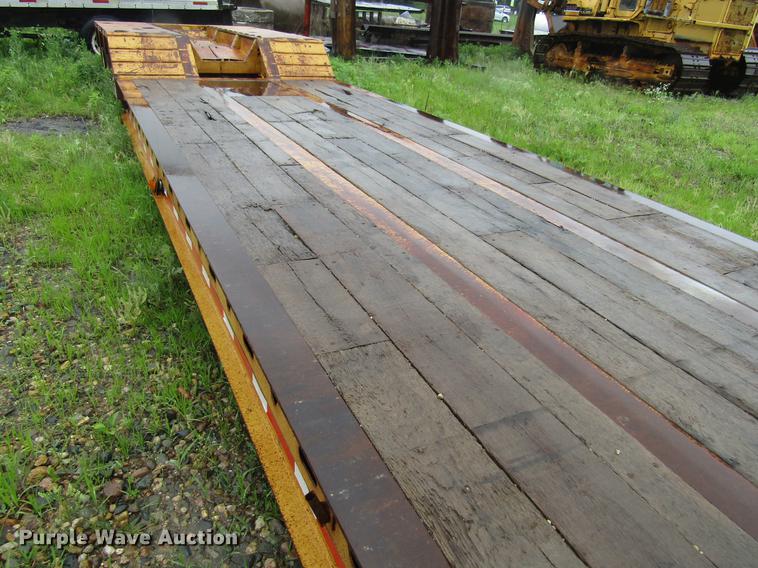image for item DF3816 1997 Trail King TK80HDG463 lowboy equipment trailer