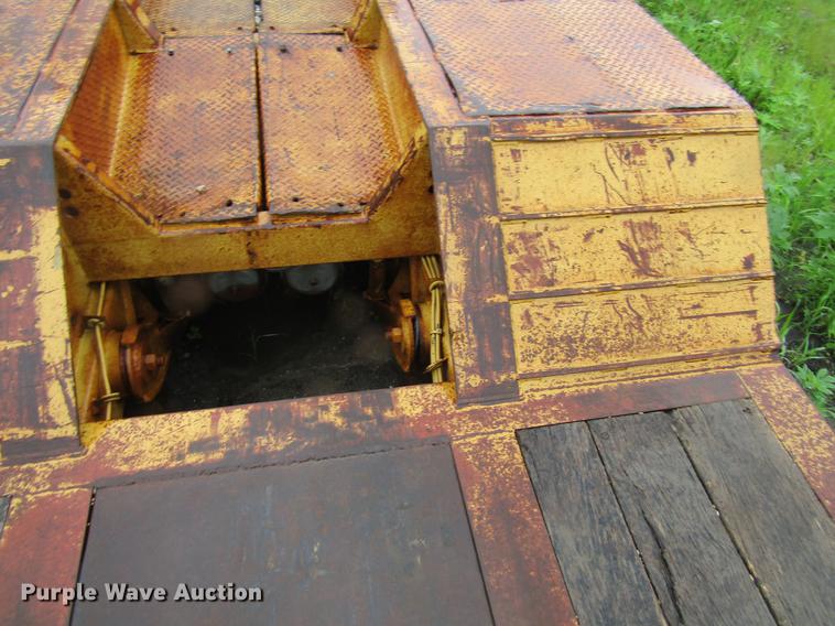 image for item DF3816 1997 Trail King TK80HDG463 lowboy equipment trailer