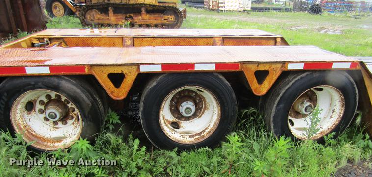 image for item DF3816 1997 Trail King TK80HDG463 lowboy equipment trailer
