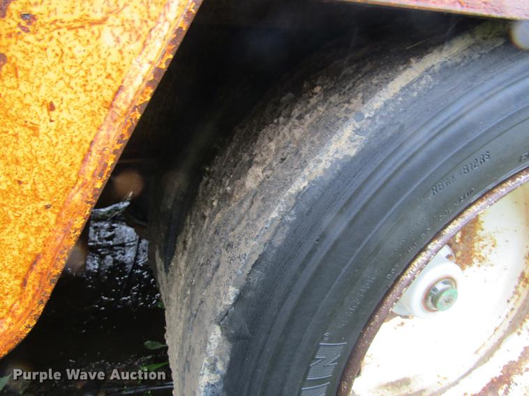 image for item DF3816 1997 Trail King TK80HDG463 lowboy equipment trailer