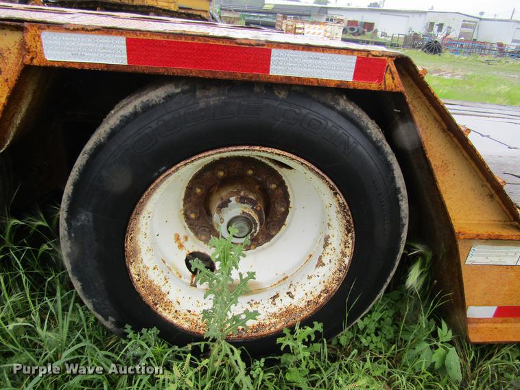 image for item DF3816 1997 Trail King TK80HDG463 lowboy equipment trailer