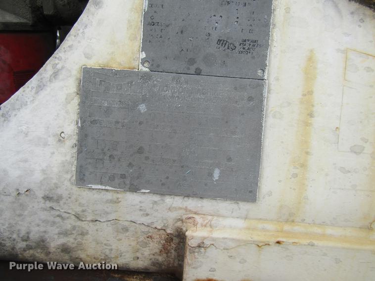 image for item DF3819 2000 Sterling LT9500 ready mix truck