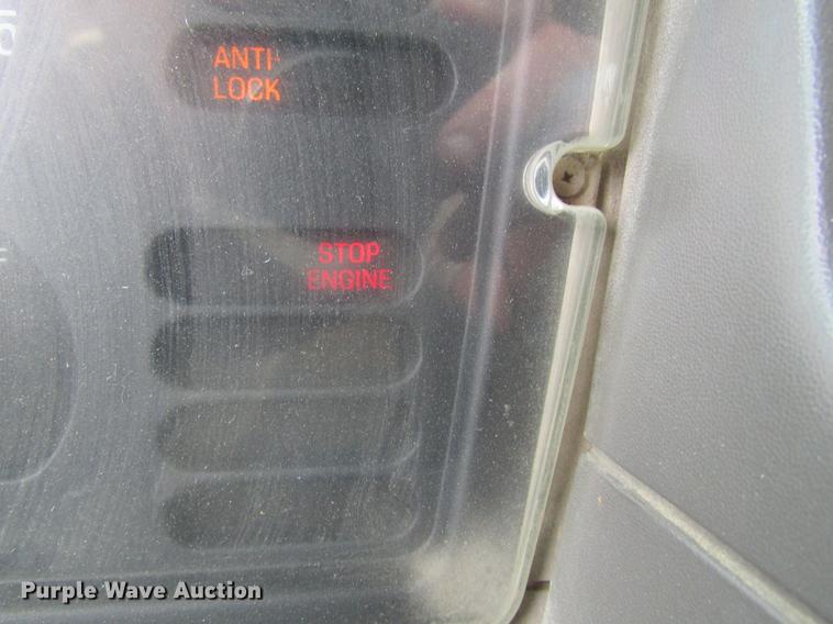 image for item DF3819 2000 Sterling LT9500 ready mix truck