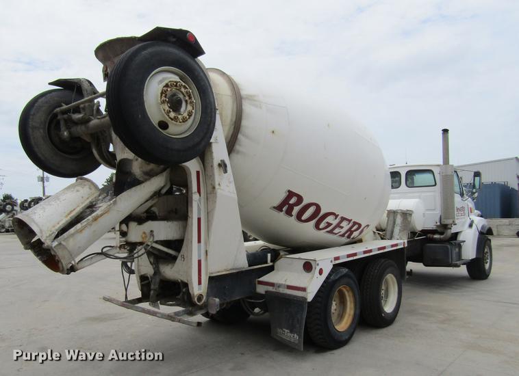 image for item DF3820 2000 Sterling L9500 ready mix truck