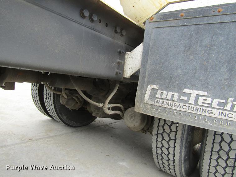 image for item DF3820 2000 Sterling L9500 ready mix truck