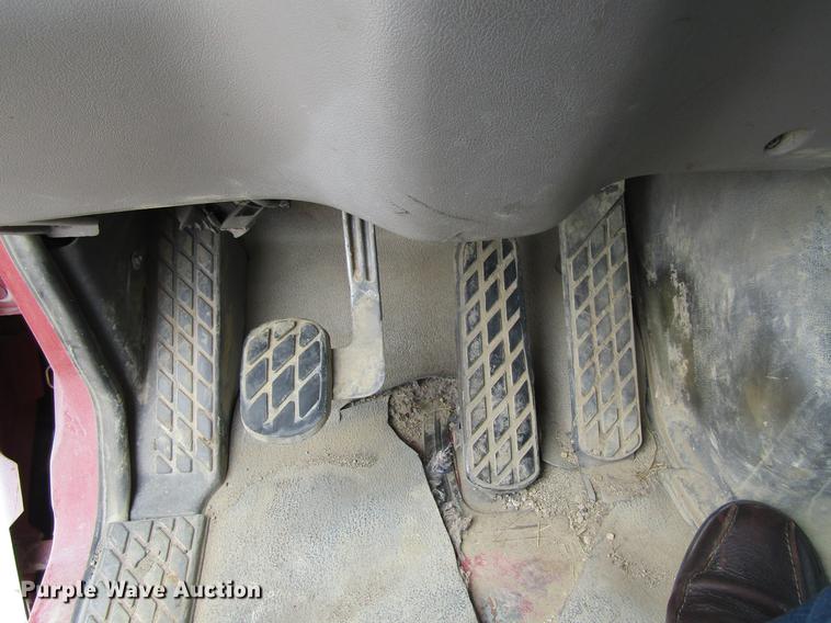 image for item DF3820 2000 Sterling L9500 ready mix truck