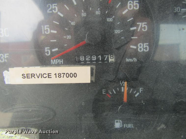 image for item DF3820 2000 Sterling L9500 ready mix truck