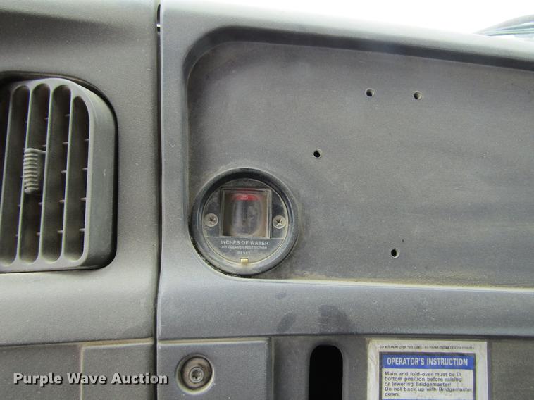 image for item DF3820 2000 Sterling L9500 ready mix truck