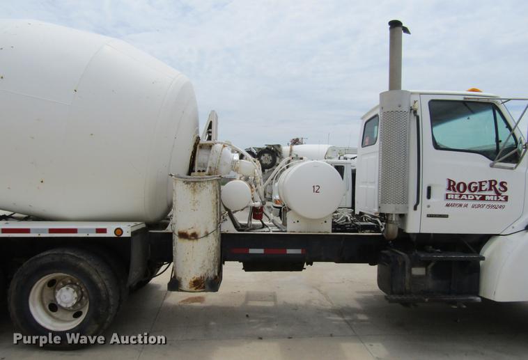 image for item DF3821 2000 Sterling L9500 ready mix truck