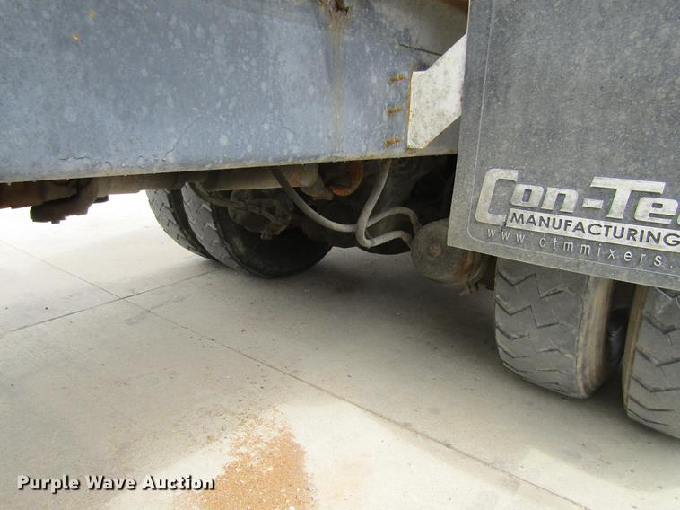 image for item DF3821 2000 Sterling L9500 ready mix truck