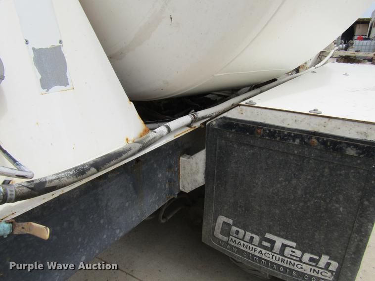 image for item DF3821 2000 Sterling L9500 ready mix truck