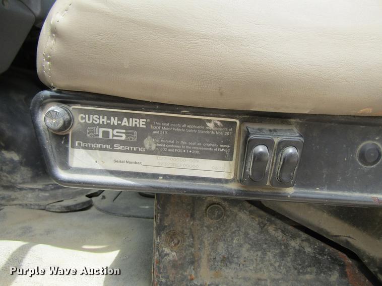 image for item DF3821 2000 Sterling L9500 ready mix truck