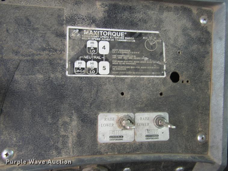 image for item DF3822 1996 Mack RD600 dump truck