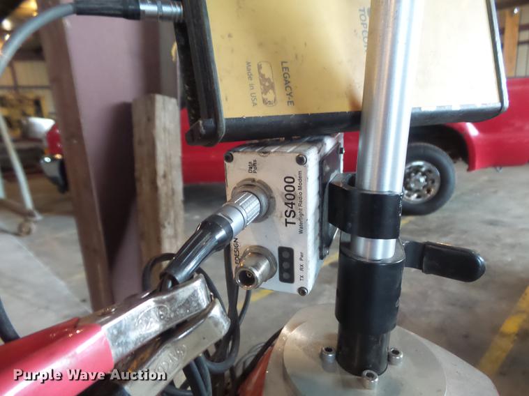 image for item DM9927 Topcon Legacy-E GPS reciever