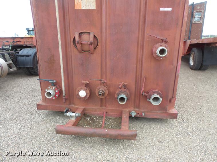 image for item DV9311 Frac tank trailer