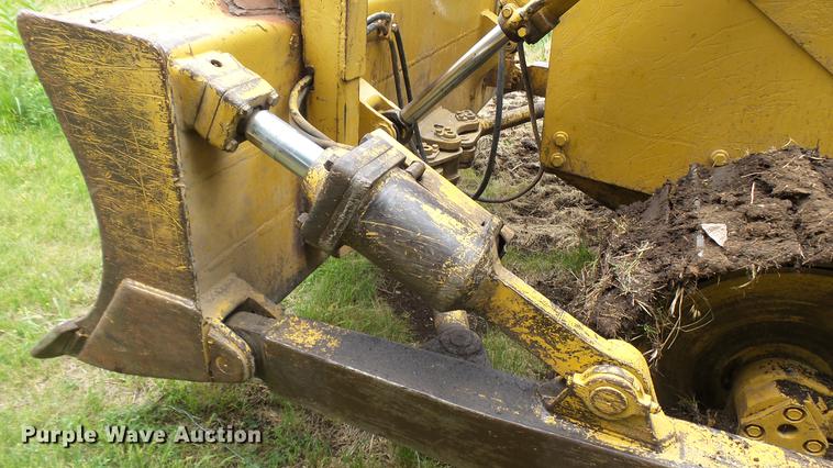 image for item DX9372 1986 Fiat-Allis 10C dozer