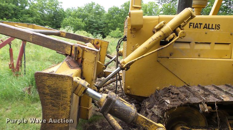image for item DX9372 1986 Fiat-Allis 10C dozer