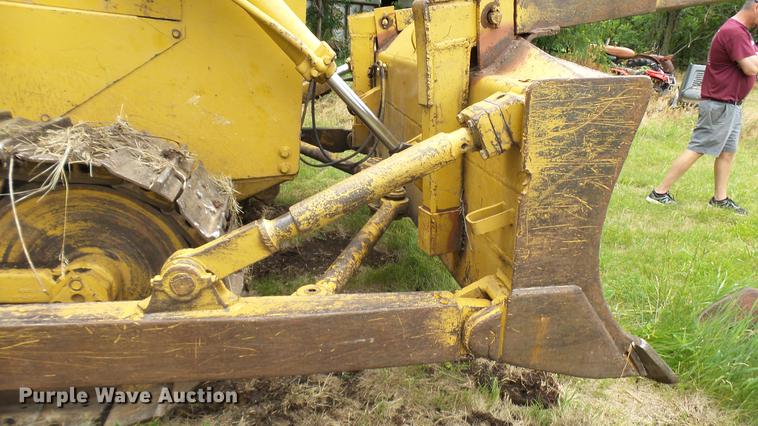image for item DX9372 1986 Fiat-Allis 10C dozer