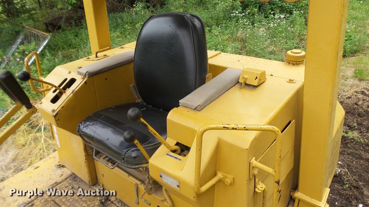 image for item DX9372 1986 Fiat-Allis 10C dozer