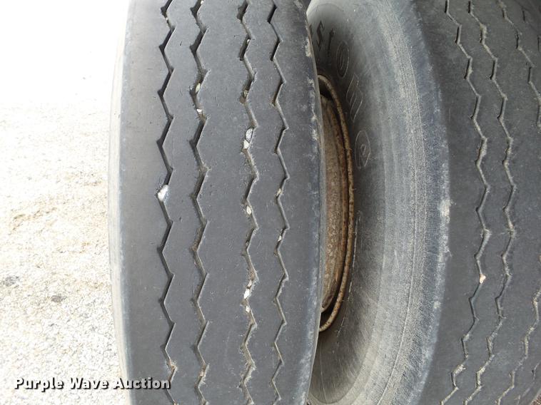 image for item DZ9293 1971 Clement end dump pup trailer