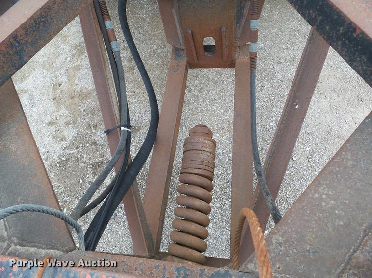 image for item DZ9293 1971 Clement end dump pup trailer